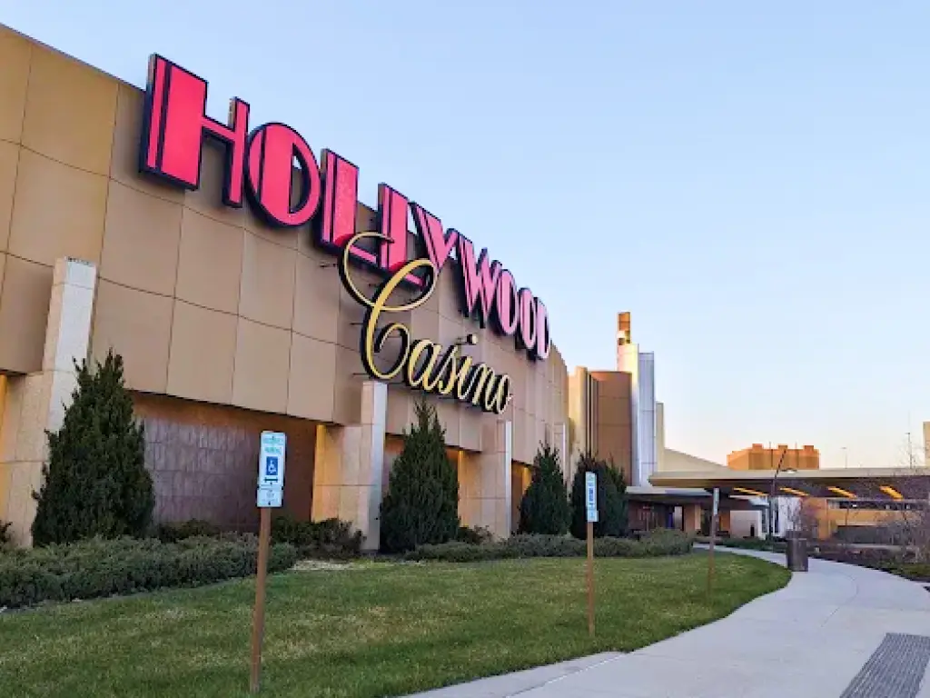 Hollywood Casino at Kansas Speedway