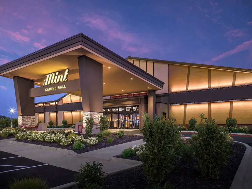 Mint Gaming Hall – Kentucky Downs
